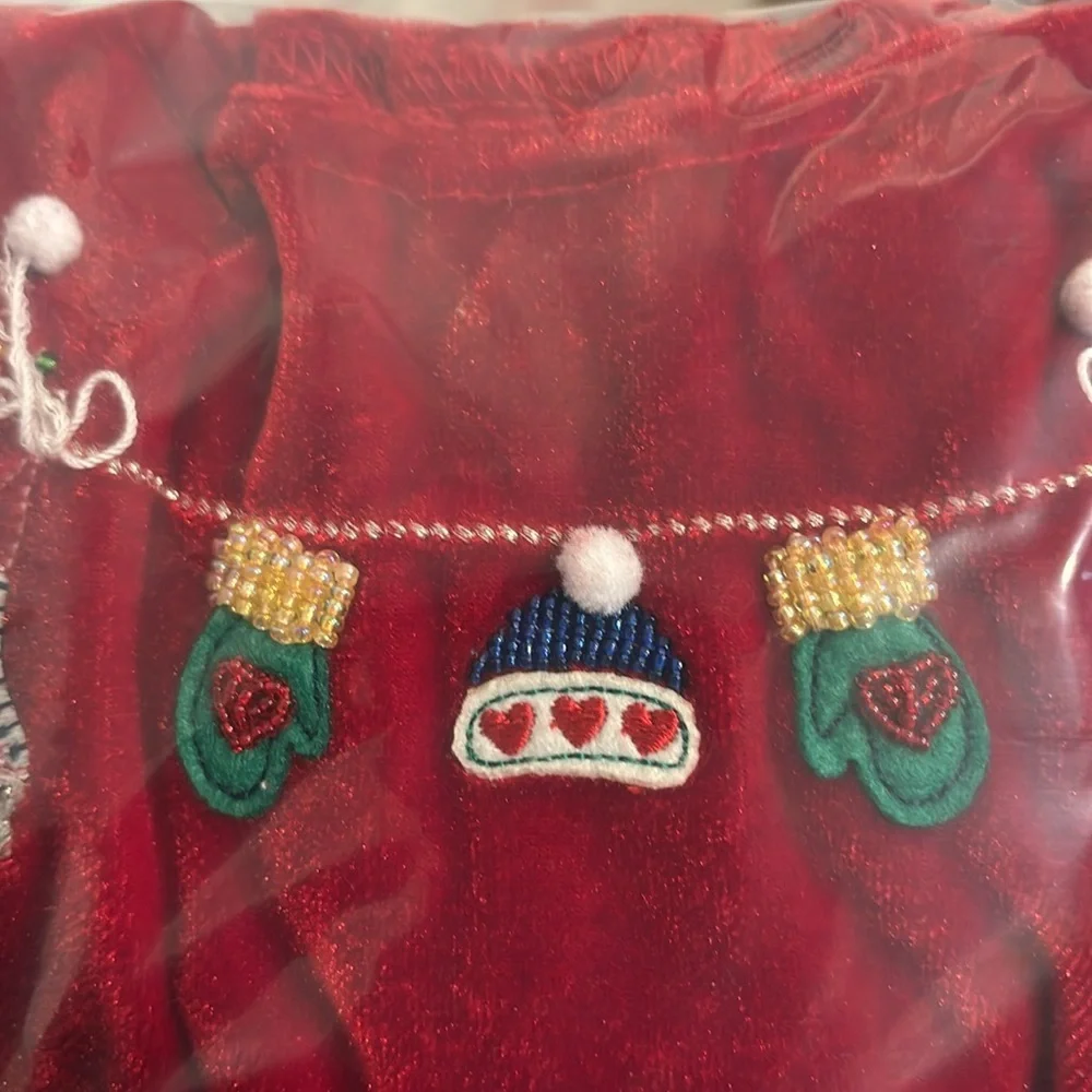 🎄 Sophie Rose Red Velvet Christmas Dress withh Holiday Embellishments size 6X - Picture 14 of 14